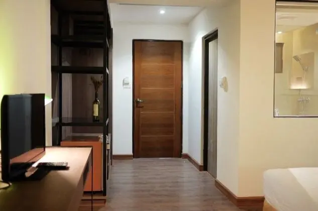 Deluxe Room with Garden View