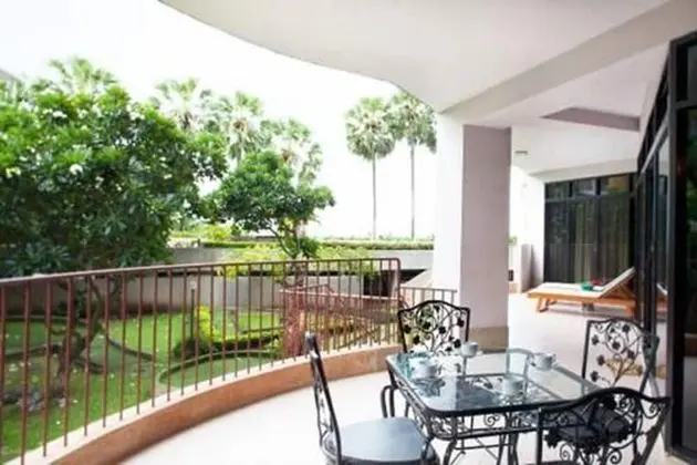 Issara2