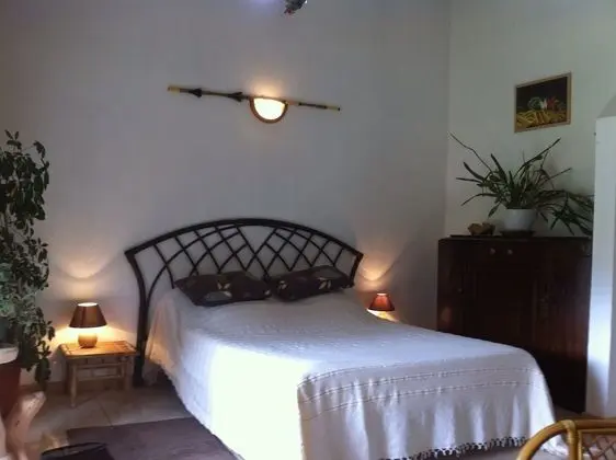 Tek Büyük Yataklı Oda (Classique)