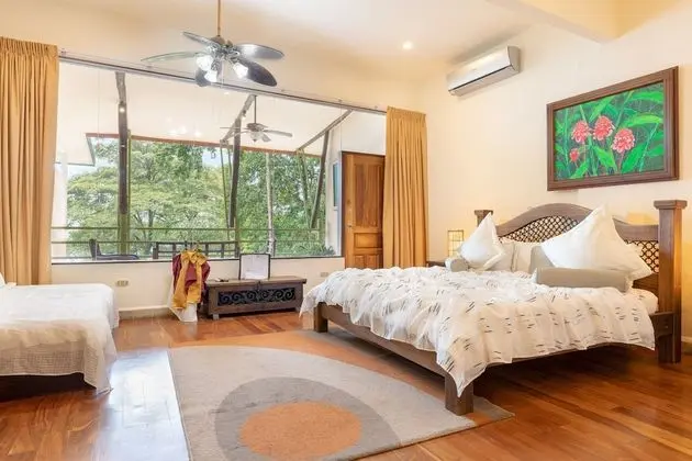 Çatı Katı Süiti (Penthouse), 1 En Büyük (King) Boy Yatak, Jakuzi, Okyanus Manzaralı