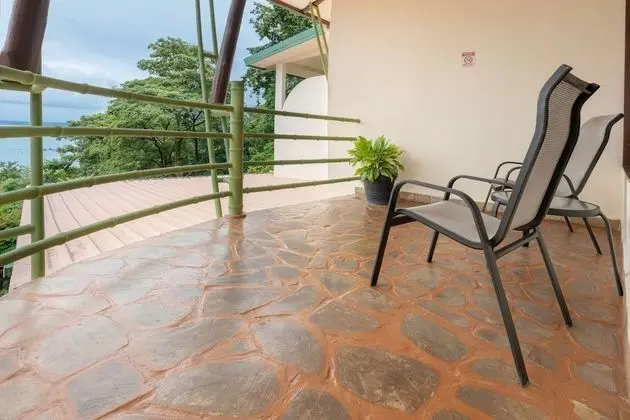 Çatı Katı Süiti (Penthouse), 1 En Büyük (King) Boy Yatak, Jakuzi, Okyanus Manzaralı