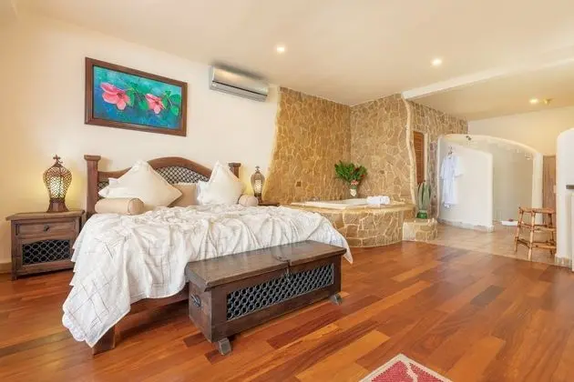 Honeymoon Süit, 1 En Büyük (King) Boy Yatak, Jakuzi, Okyanus Manzaralı