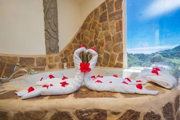 Honeymoon Süit, 1 En Büyük (King) Boy Yatak, Jakuzi, Okyanus Manzaralı