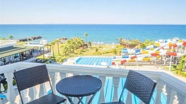 Standard Tek Büyük Yataklı Oda, Deniz Manzaralı
