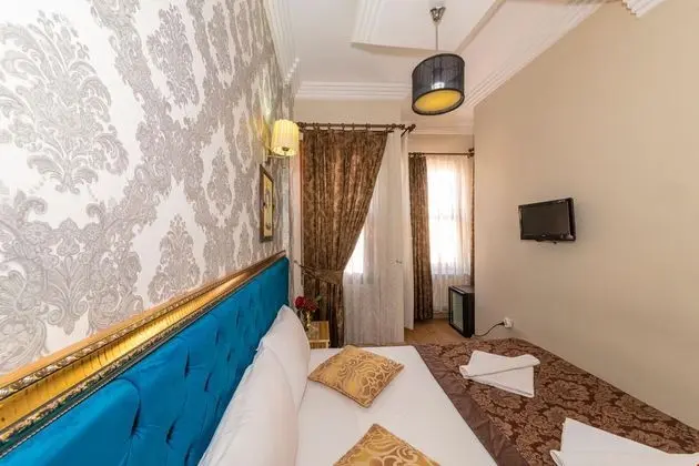 DELUXE TRİPLE ROOM