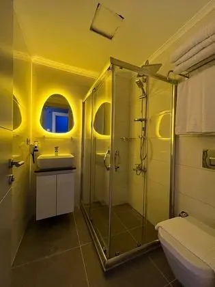 Classic Üç Kişilik Oda, Birden Çok Yatak, Balkon