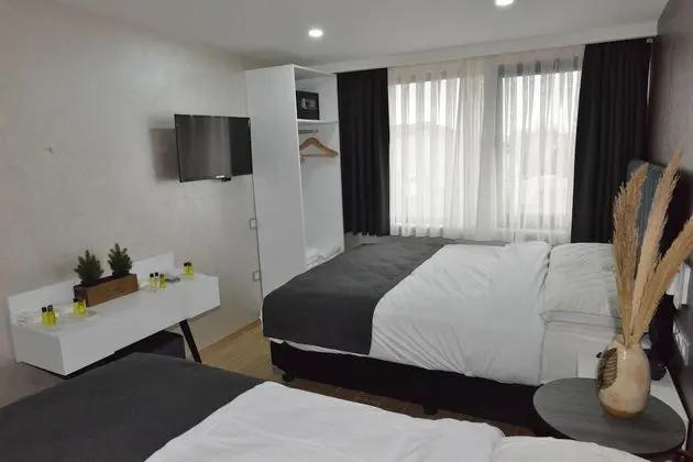 Standard Quadruple Room