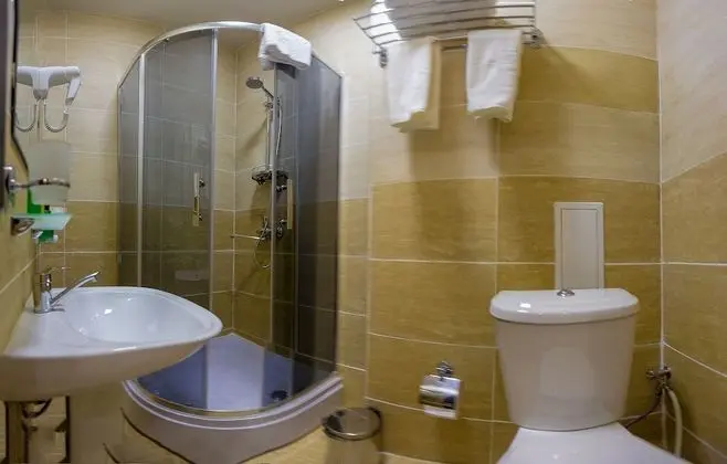 Economy Tek Büyük veya İki Ayrı Yataklı Oda, 1 Çift Kişilik Yatak, Sigara İçilmez