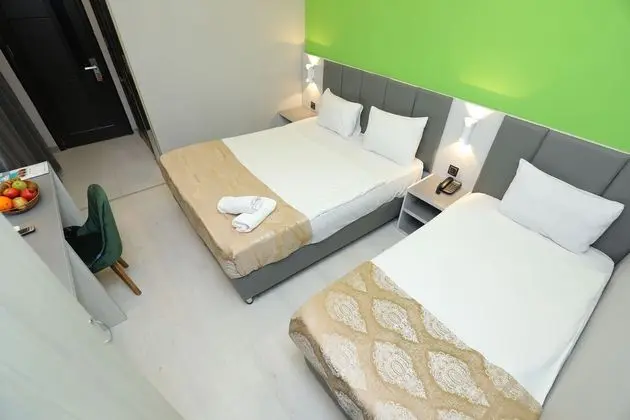 Üç Kişilik Oda, 3 Tek Kişilik Yatak