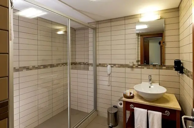 Double or Twin Room Sea View