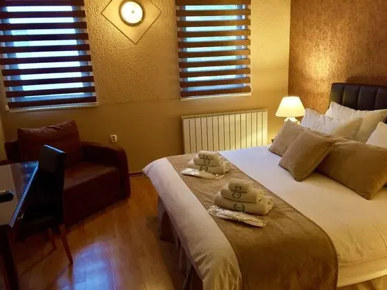 Deluxe Tek Büyük Yataklı Oda, Sigara İçilmez, Özel Banyo