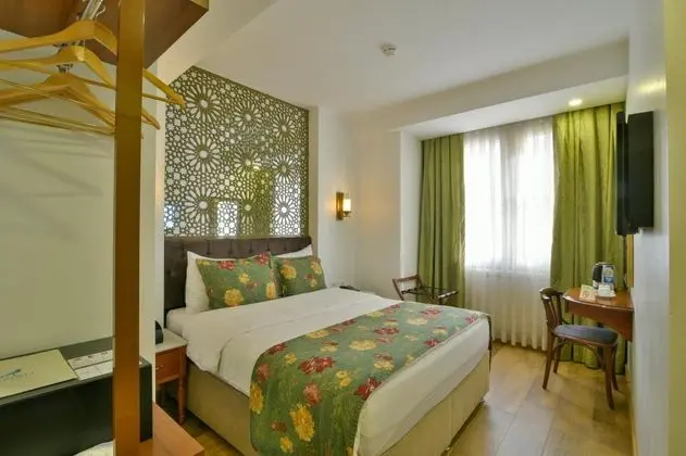 Standart Oda, Şehir Manzaralı