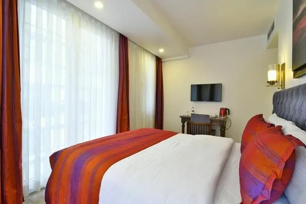 Standart Oda, Şehir Manzaralı