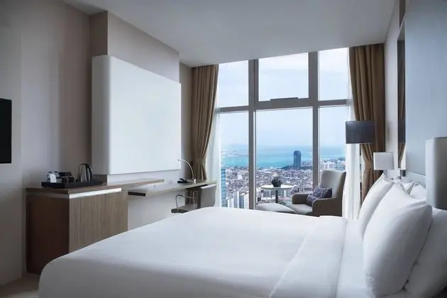 Executive Oda, 1 En Büyük (King) Boy Yatak, Sigara İçilmez, Deniz Manzaralı (Lounge Access)