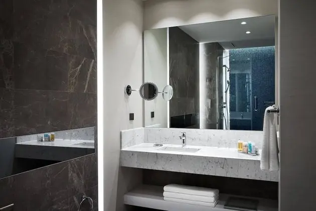 Executive Oda, 1 En Büyük (King) Boy Yatak, Sigara İçilmez, Deniz Manzaralı (Lounge Access)