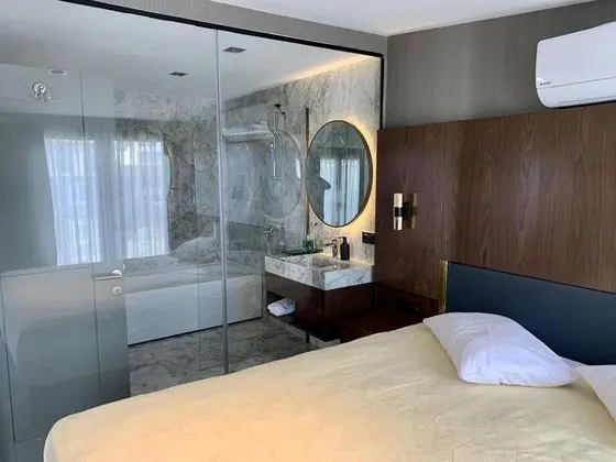 King Suite, Havuz veya Bahçe Manzaralı, Teraslı