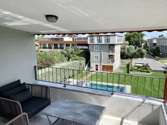 King Suite, Havuz veya Bahçe Manzaralı, Teraslı
