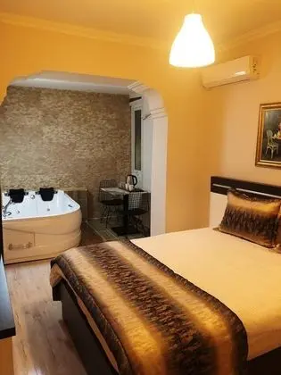 Deluxe Stüdyo Süit