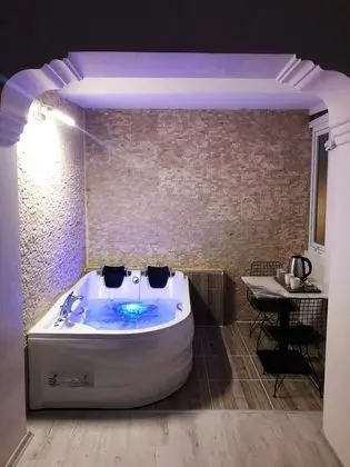 Deluxe Stüdyo Süit