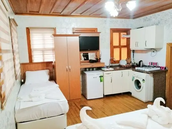 Apart Daire (Half Basement)