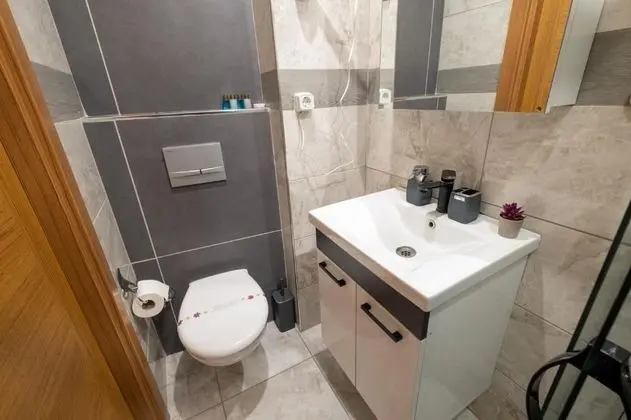 Standart Oda, Kara Manzaralı, Klimalı