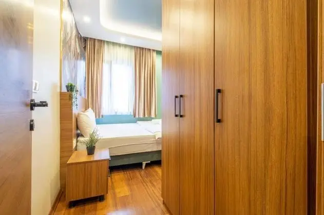 Standart Oda, Kara Manzaralı, Klimalı