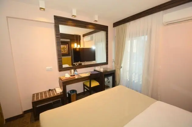 Standart Oda, Deniz veya Kara Manzaralı