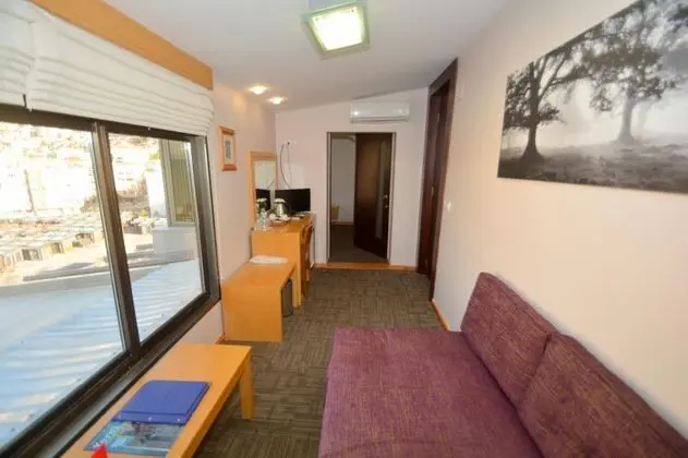 Standart Oda, Deniz veya Kara Manzaralı