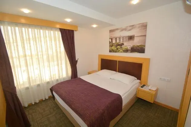 Standart Oda, Deniz veya Kara Manzaralı
