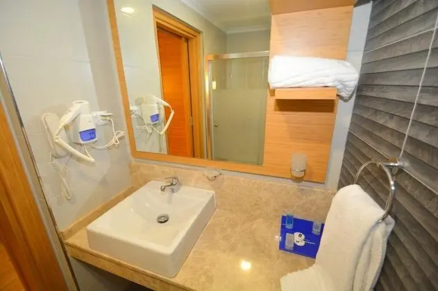 Standart Oda, Şehir Manzaralı