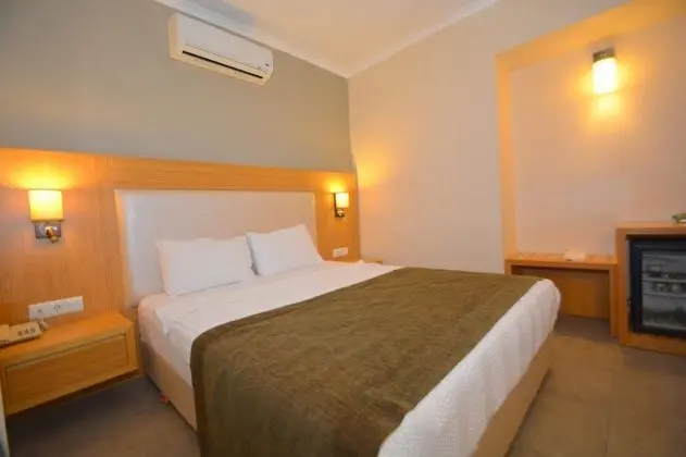 Standart Oda, Şehir Manzaralı