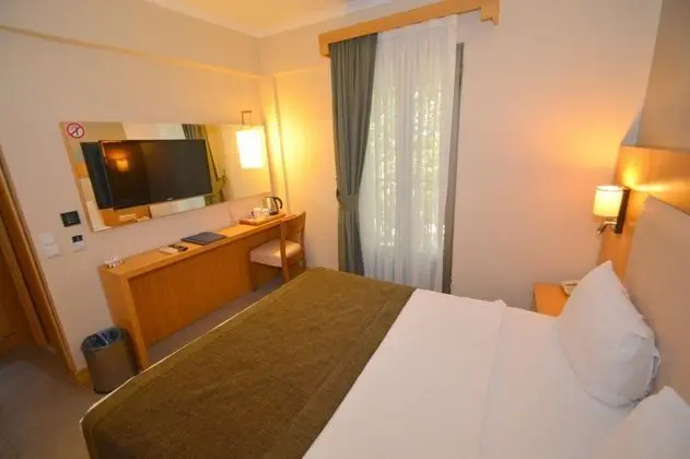 Standart Oda, Şehir Manzaralı