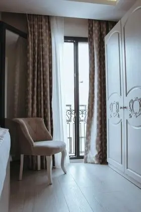 Çift Kişilik, Şehir Manzaralı, Fransız Balkonlu
