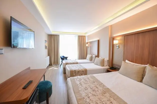 Aile Odası, Şehir Manzaralı