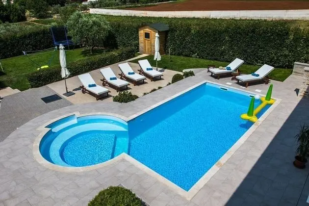 Villa, Birden Çok Yatak