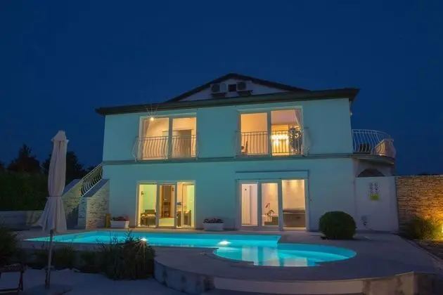 Villa, Birden Çok Yatak