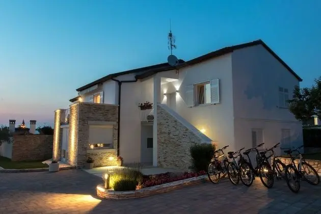 Villa, Birden Çok Yatak