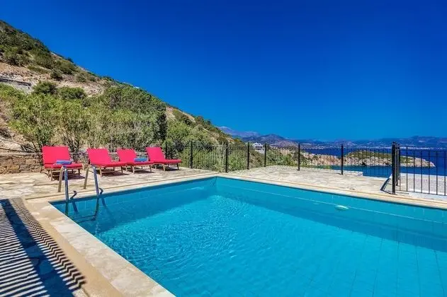 Villa, 3 Yatak Odası, Şömine