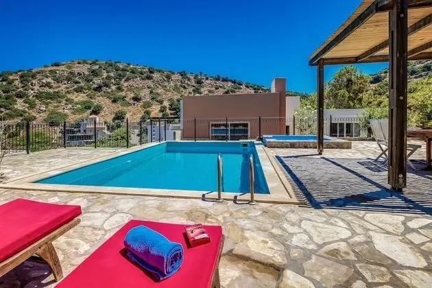 Villa, 3 Yatak Odası, Şömine