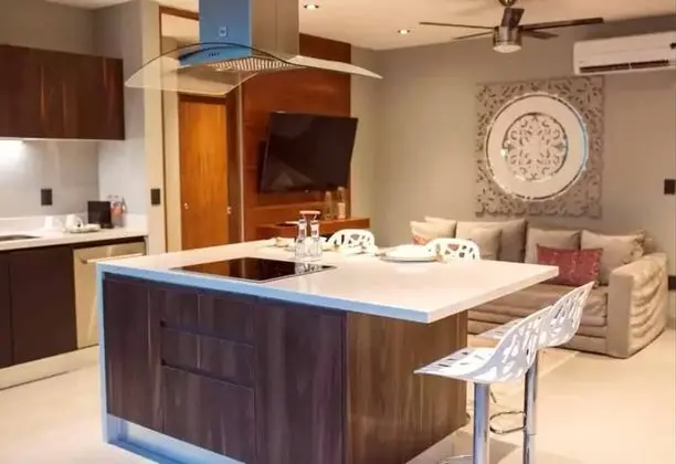 Daire, 2 Yatak Odası, Balkon