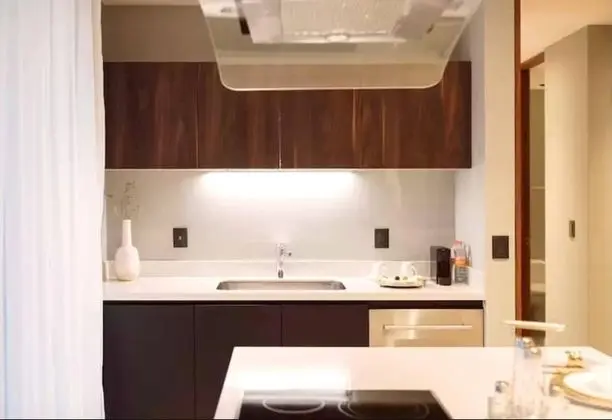 Daire, 2 Yatak Odası, Balkon