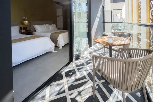 Premium Oda, 2 Büyük (Queen) Boy Yatak, Balkon