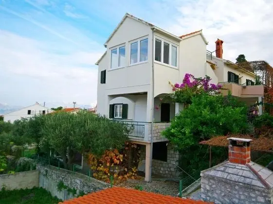 Apart Daire (Ita 1 - with nice garden - A2 Mariana)