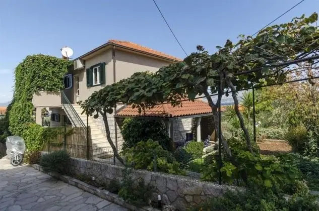 Apart Daire (Ita 1 - with nice garden - A2 Mariana)