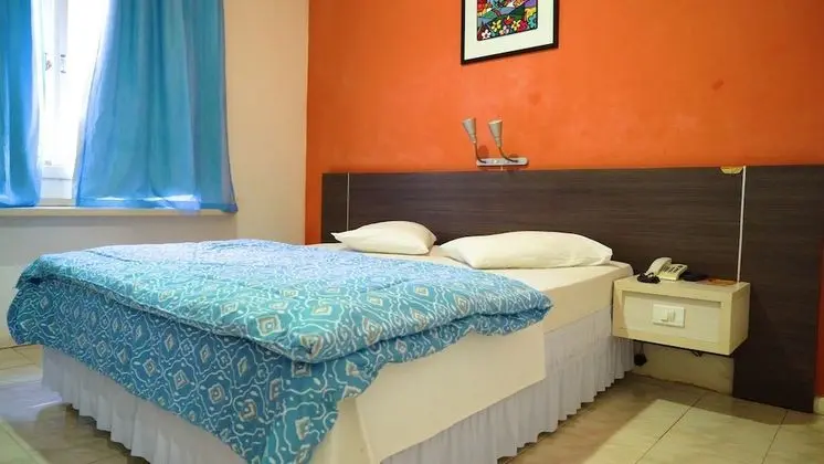 Tek Büyük veya İki Ayrı Yataklı Oda