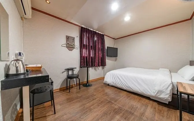 Oda (Standard room)