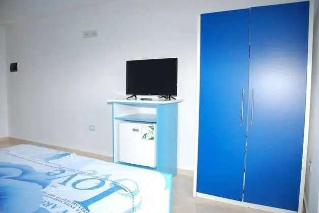 Tek Büyük Yataklı Oda, Balkon