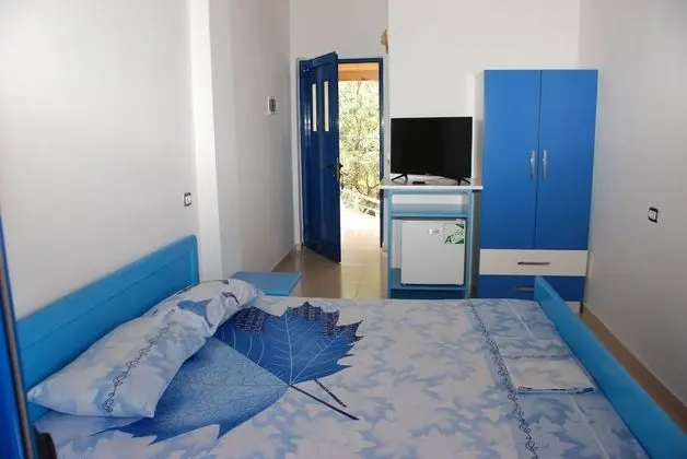 Tek Büyük Yataklı Oda, Balkon