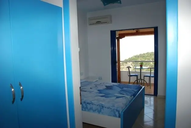 Tek Büyük Yataklı Oda, Deniz Manzaralı