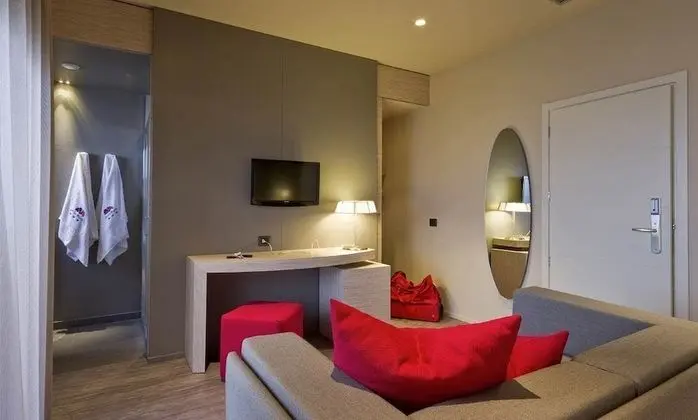 Junior Süit, Deniz Manzaralı